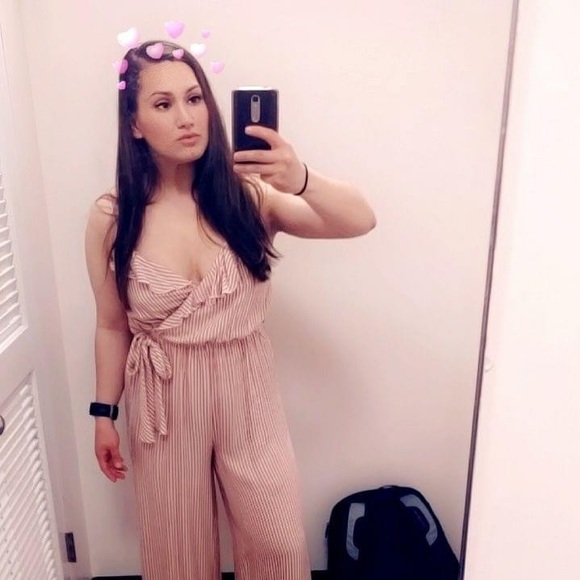 Welcome to my closet! - Picture 5 of 6